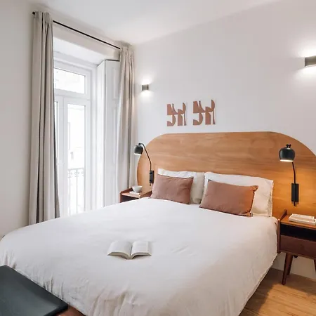 Algarve - 2 Bedrooms In Santos Lisboa
